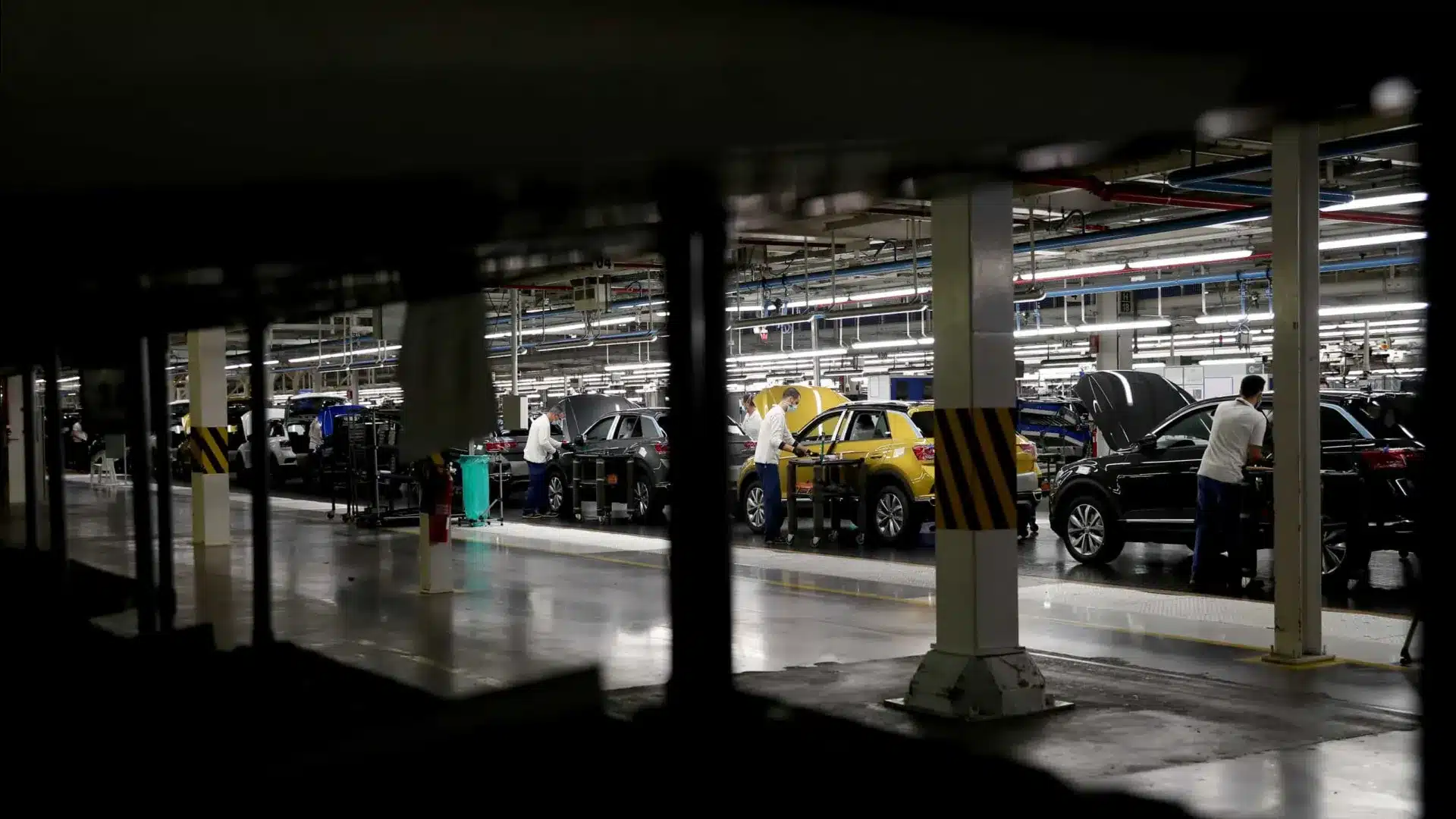 Les travailleurs d'Autoeuropa contre les modifications de la législation du travail.