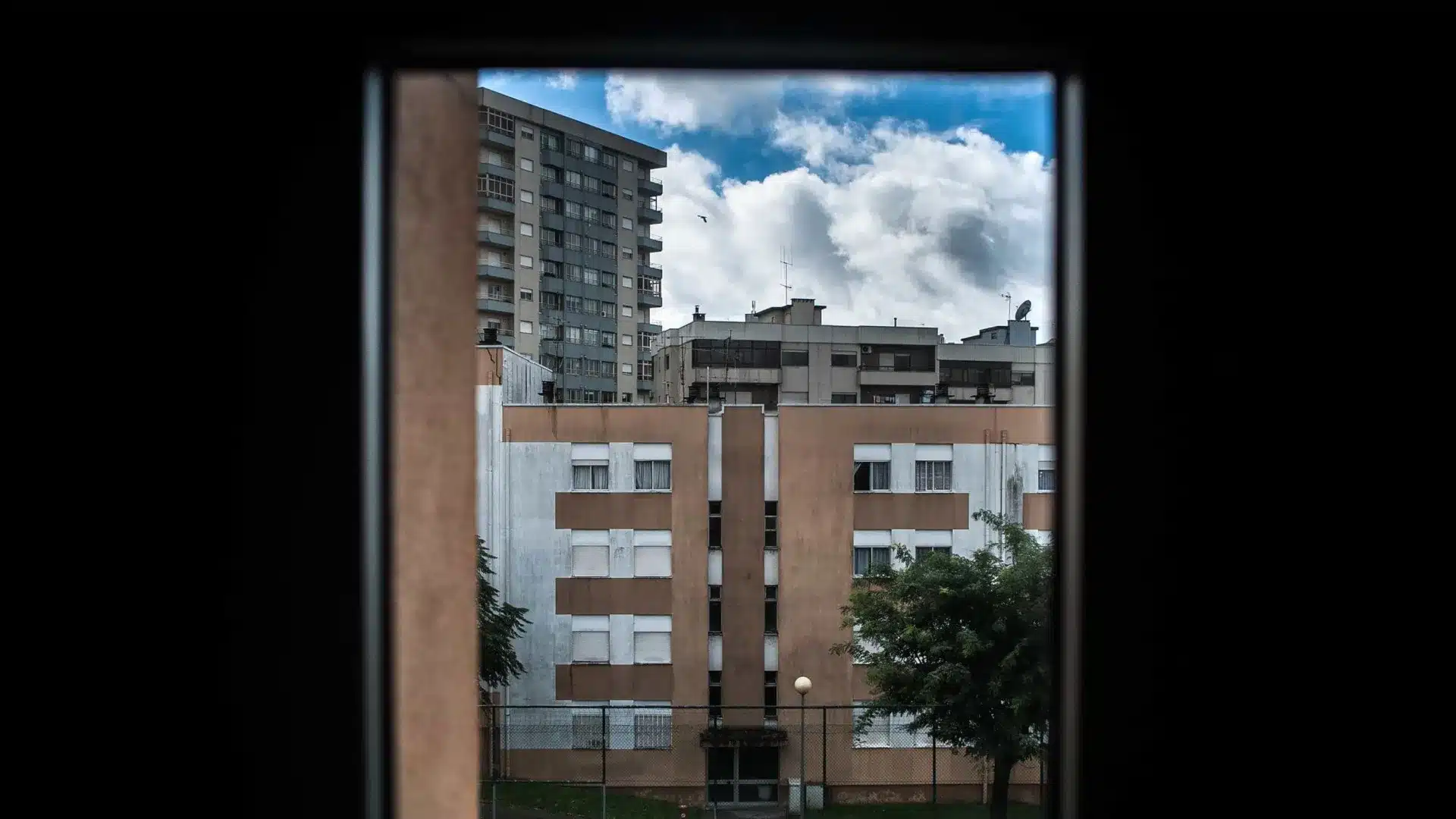 L'État va vendre 9 biens immobiliers et mettre 14 terrains en partenariat public.