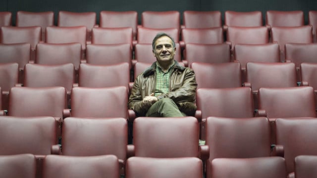 Ator António Capelo acusado de assédio nas redes e aulas.