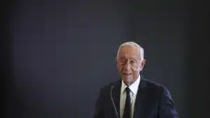 Marcelo promulgue la création de l'Institut d'Éducation, de Qualité et d'Évaluation.