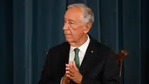 Marcelo "regrette profondément l'accident" de l'ascenseur de la Glória à Lisbonne.