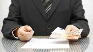 Montant des nouveaux crédits à la consommation augmente de 13,4 % en juin