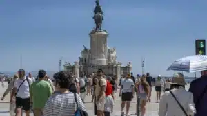 Ne dites pas déjà adieu à l'été ! Le week-end apporte des températures avoisinant les 35°C.