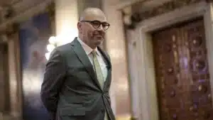 Pinto Luz déclare qu'une privatisation partielle est nécessaire pour l'"avenir" de la TAP.