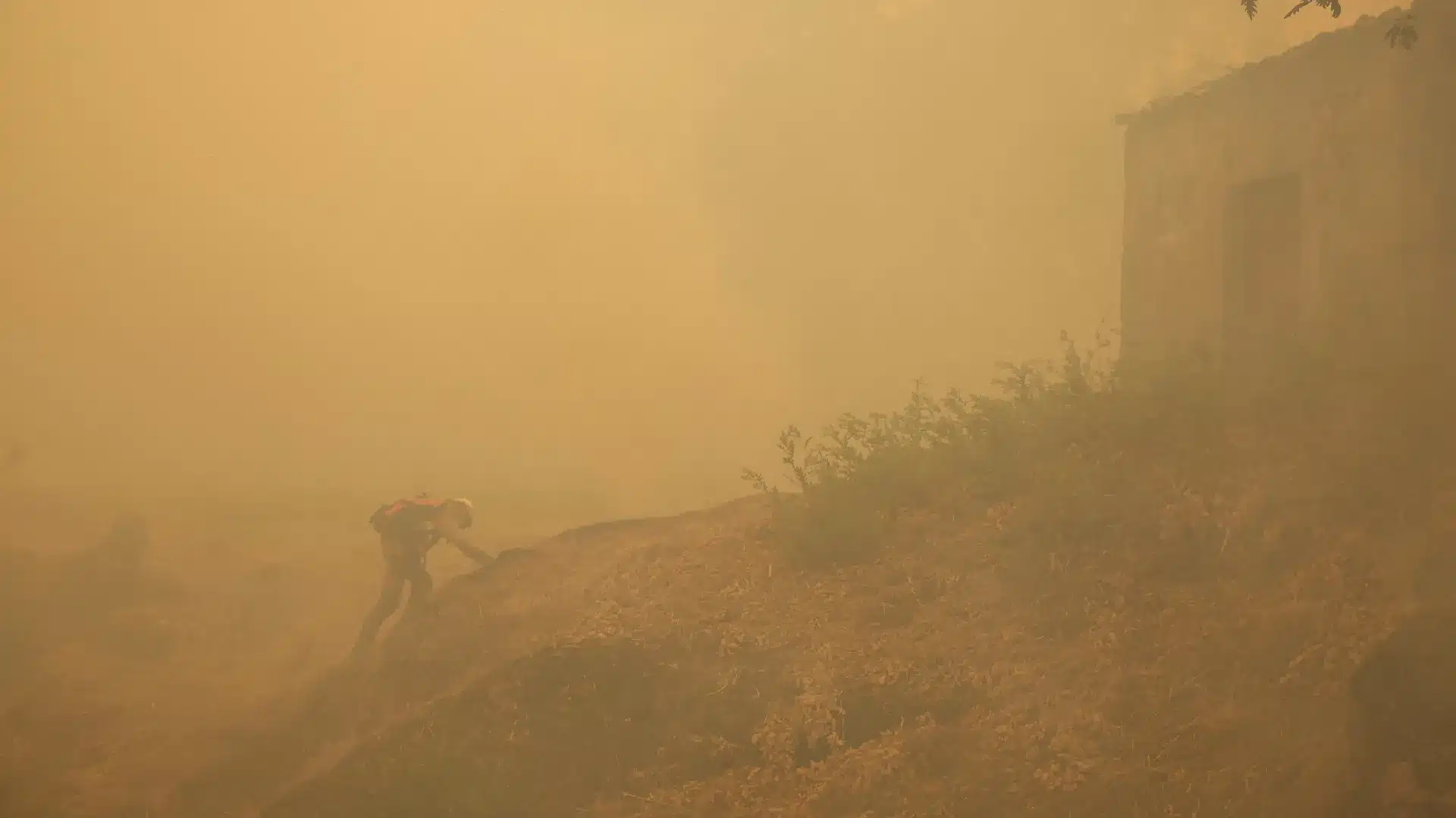 Plus de 40 municipalités restent aujourd'hui en danger maximum d'incendie.