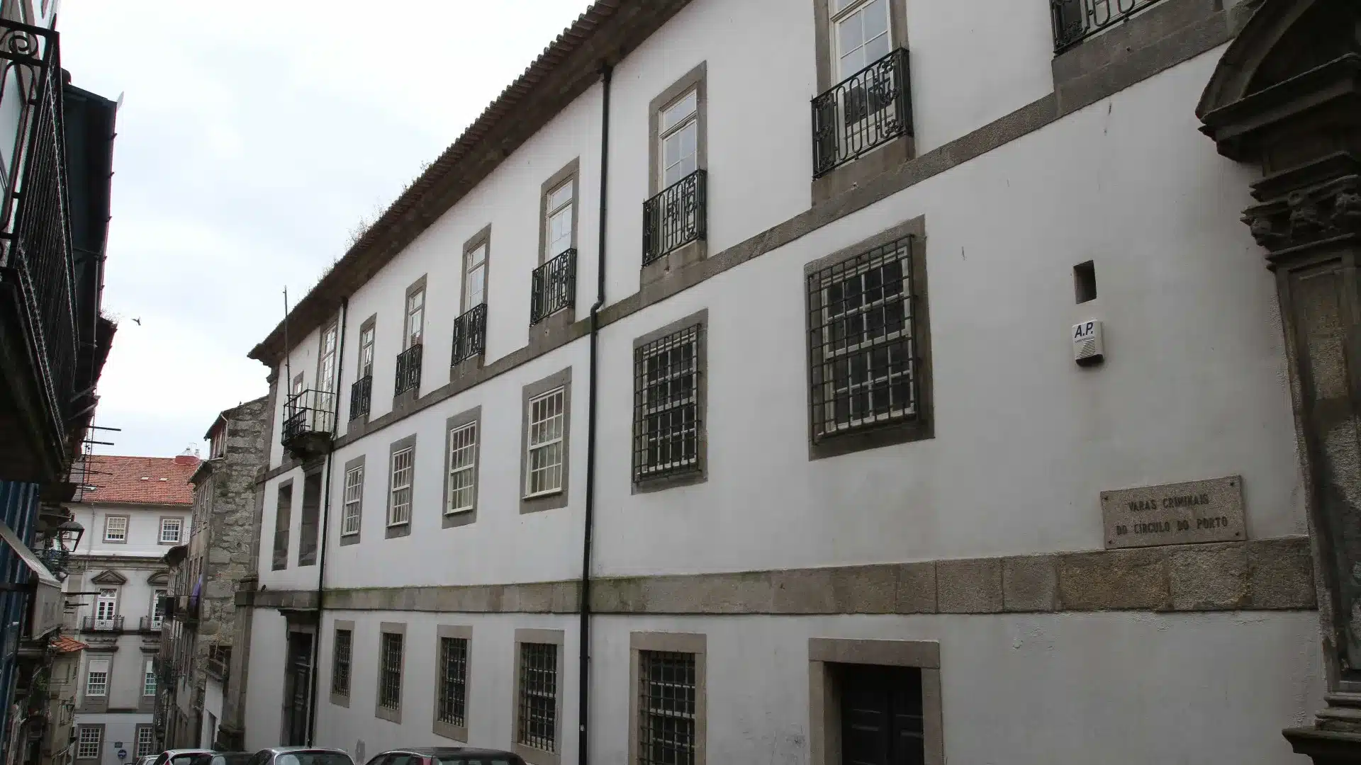 Policiers de Porto accusés de procédures abusives jugés lundi.