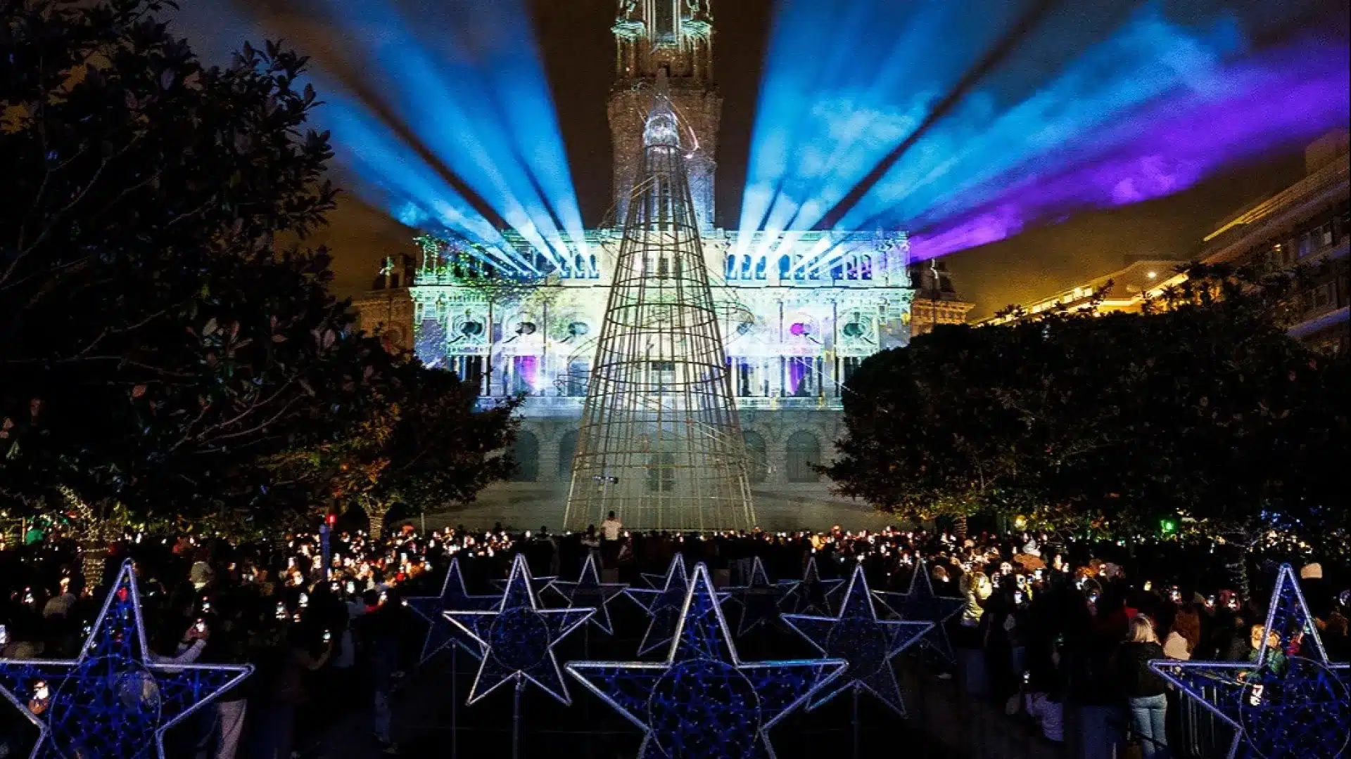 Près de 100 rues de Porto auront des illuminations de Noël