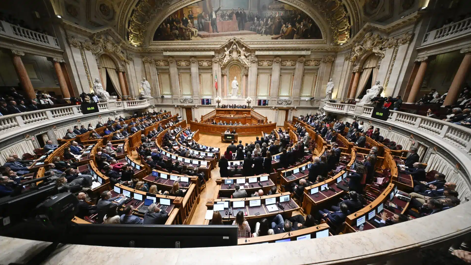 Proposition du Gouvernement avec vote final global prévu pour le 27 novembre.