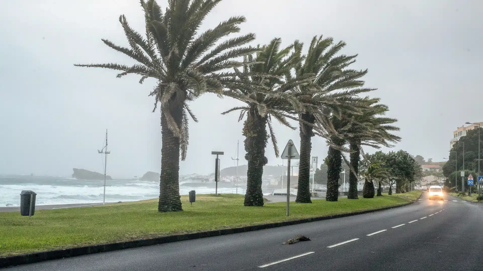 São Miguel et Santa Maria sans "incidents majeurs" et avec une "nuit tranquille".