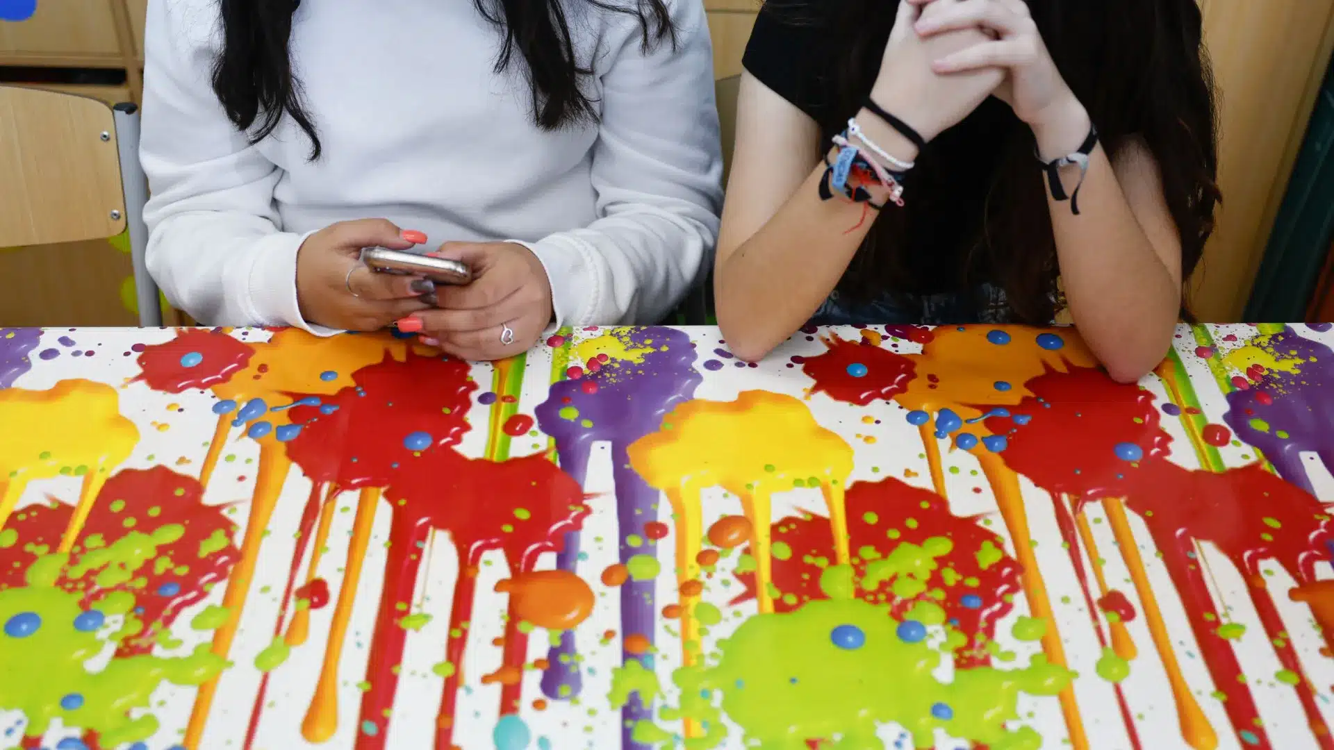 Un programme scolaire a détecté des symptômes dépressifs chez 41 % des élèves évalués.