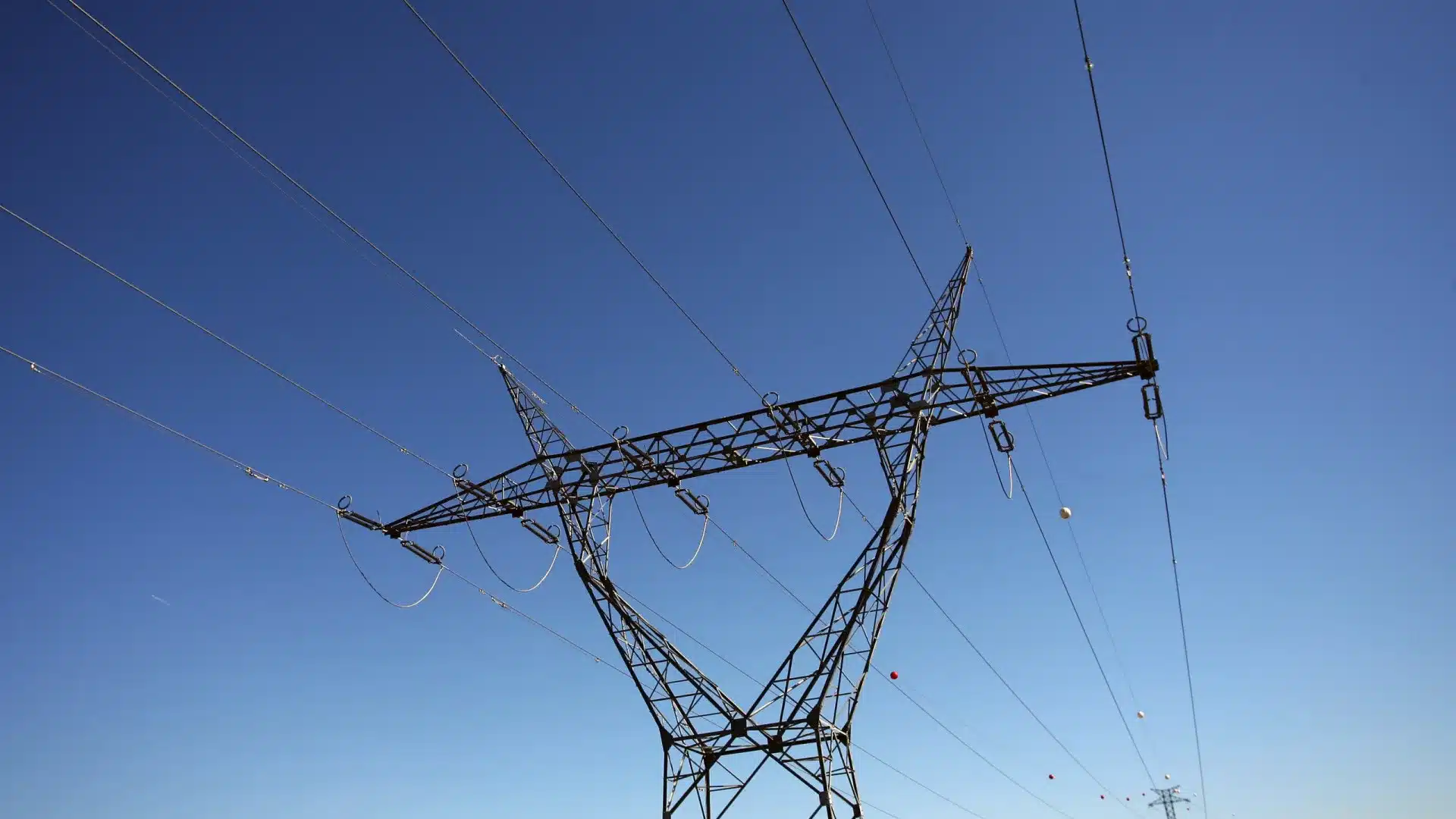 Une panne d'électricité affecte encore 1.800 des 21.000 touchés dans l'Alto Minho.