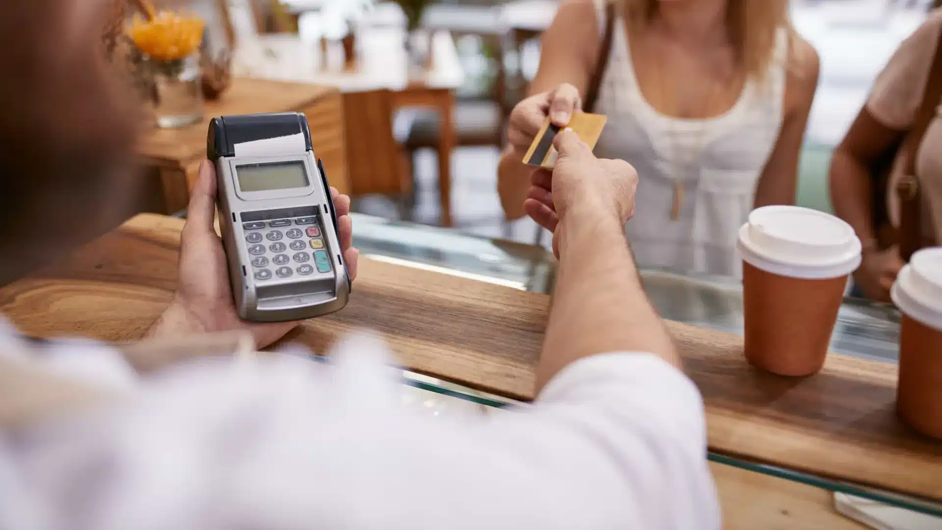 AHRESP affirme que la proposition est en deçà des attentes et demande plus d'ambition fiscale.