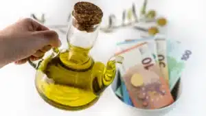 Après des records historiques, le prix de l'huile d'olive est en baisse : Qu'est-ce qui est prévu ?