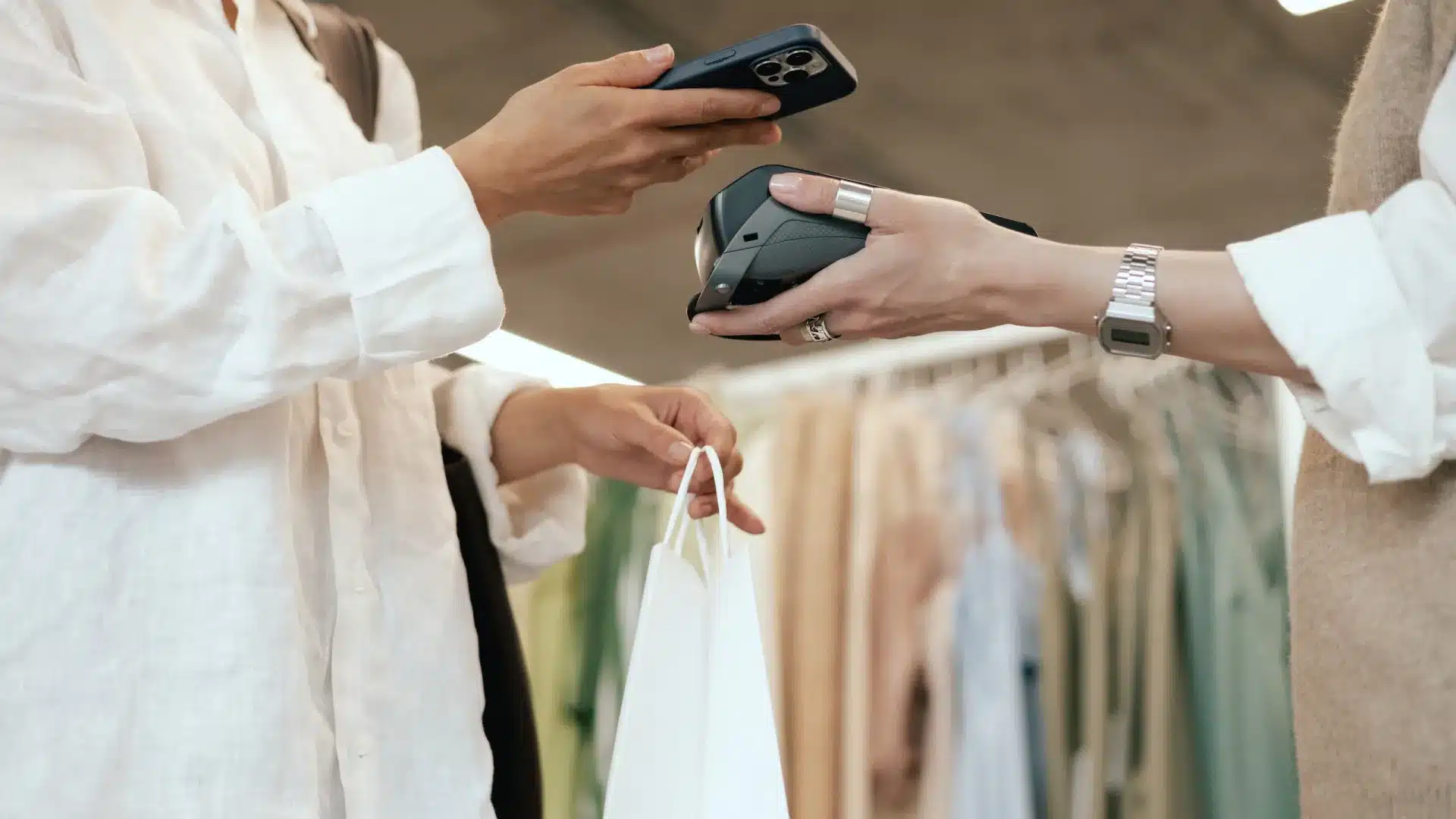 Après tout, les commerçants sont-ils ou non tenus d'accepter des échanges ou des retours ?