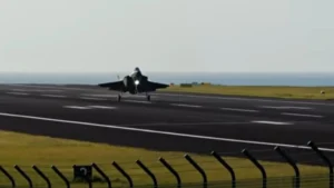 Avions vendus par les États-Unis à Israël se sont arrêtés à Lajes. Défaut de la Défense