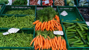 Cabas alimentaire allégé : Découvrez combien cela coûte maintenant d'aller au supermarché.
