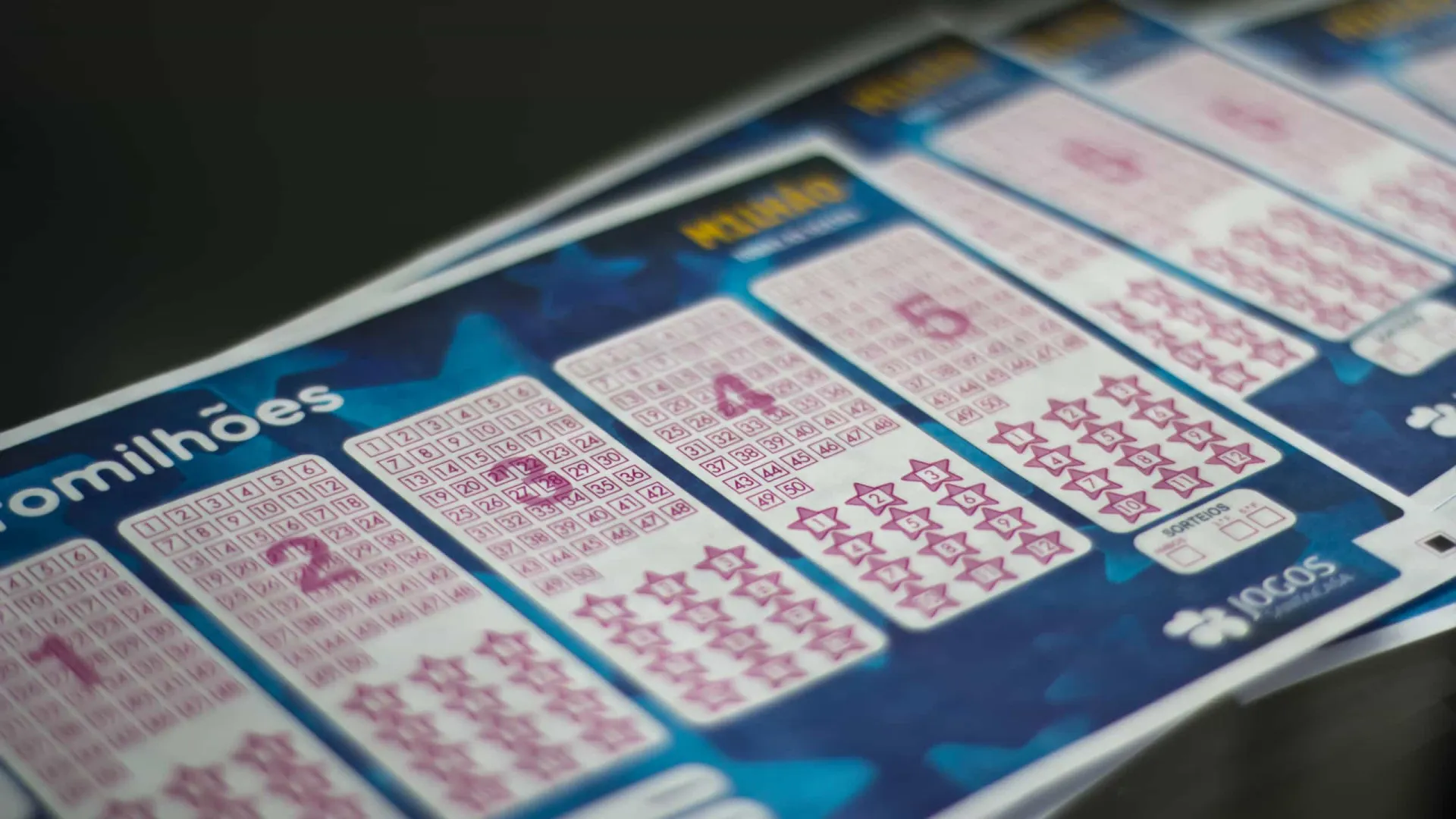 C'est aujourd'hui que vous devenez millionnaire ? Voici la clé de l'Euromillions de ce mardi.