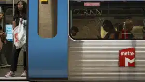 Circulation sur la ligne bleue du métro de Lisbonne interrompue en raison d'un "incident".