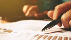 Coupure : Rapport final avancé pour le premier trimestre de 2026