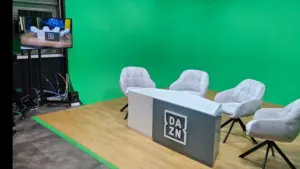 Deco reçoit des plaintes concernant la fidélisation sur DAZN. L'abonnement devait être mensuel.