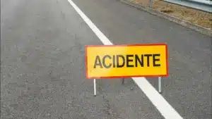 Dépistage d'un poids lourd coupe une route nationale dans la commune de Mora