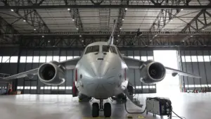 Embraer commence la construction d'un nouveau centre de maintenance d'avions aux États-Unis.