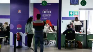 Fin de la prolongation automatique des documents augmente les immigrants à l'AIMA.