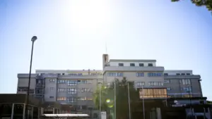 « Gratifiante ». Les hôpitaux reçoivent des bibliothèques pour humaniser les soins.
