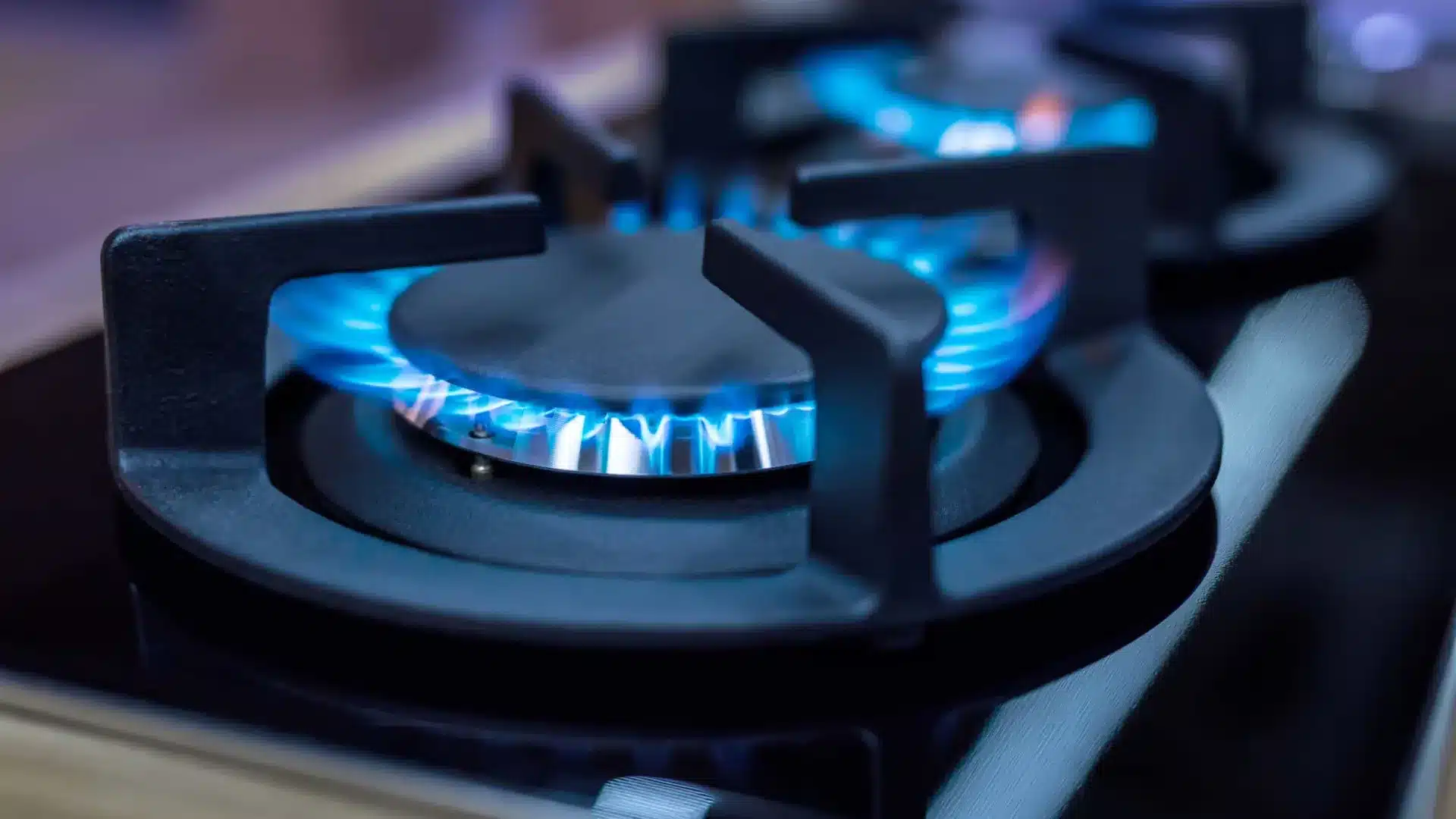 La contribution extraordinaire de l'énergie diminue pour le sous-secteur du gaz naturel.