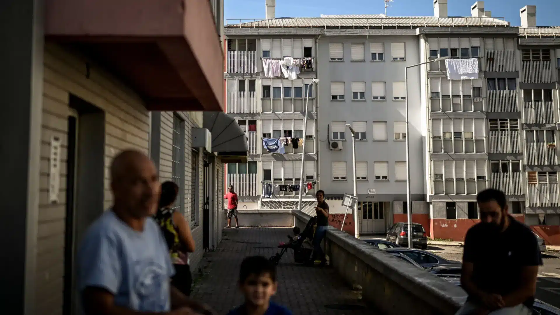 La crise et les prix des maisons transforment les quartiers périphériques de Lisbonne.