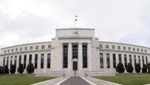 La Fed commence sa réunion alors que les marchés attendent une réduction de 0,25 point.