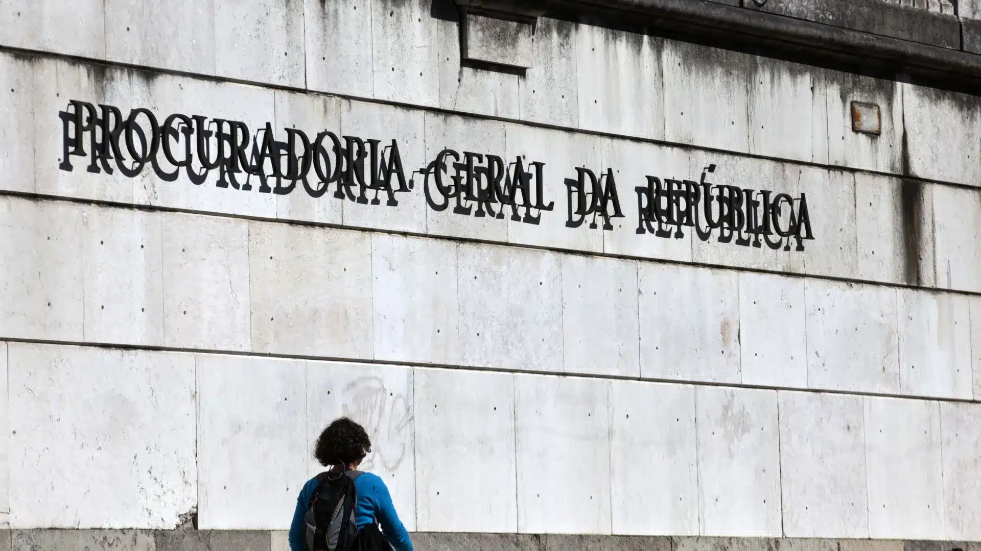 La PGR ne confirme pas l'intention d'ouvrir une enquête sur la police militaire. L'enquête continue.