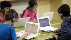 La plupart des victimes de cyberharcèlement ne sollicite pas l'aide des adultes.