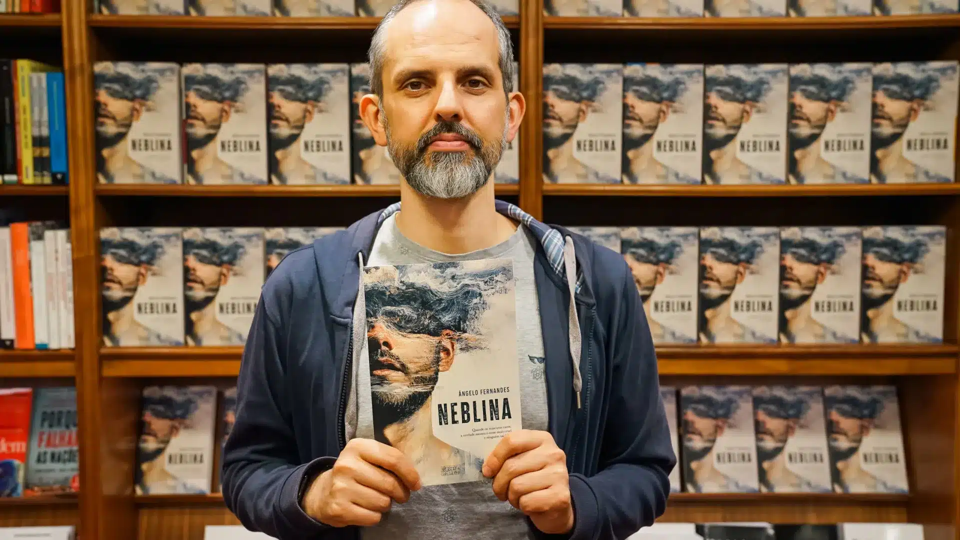 "La stigmatisation est énorme. Beaucoup d'hommes croient qu'ils ne peuvent pas être victimes."