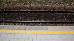 La victime de la collision sur la ligne de l'Ouest est morte sur le lieu de l'accident.