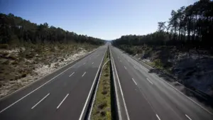 L'AdC donne son feu vert à l'achat de concessions d'autoroutes par des Japonais.