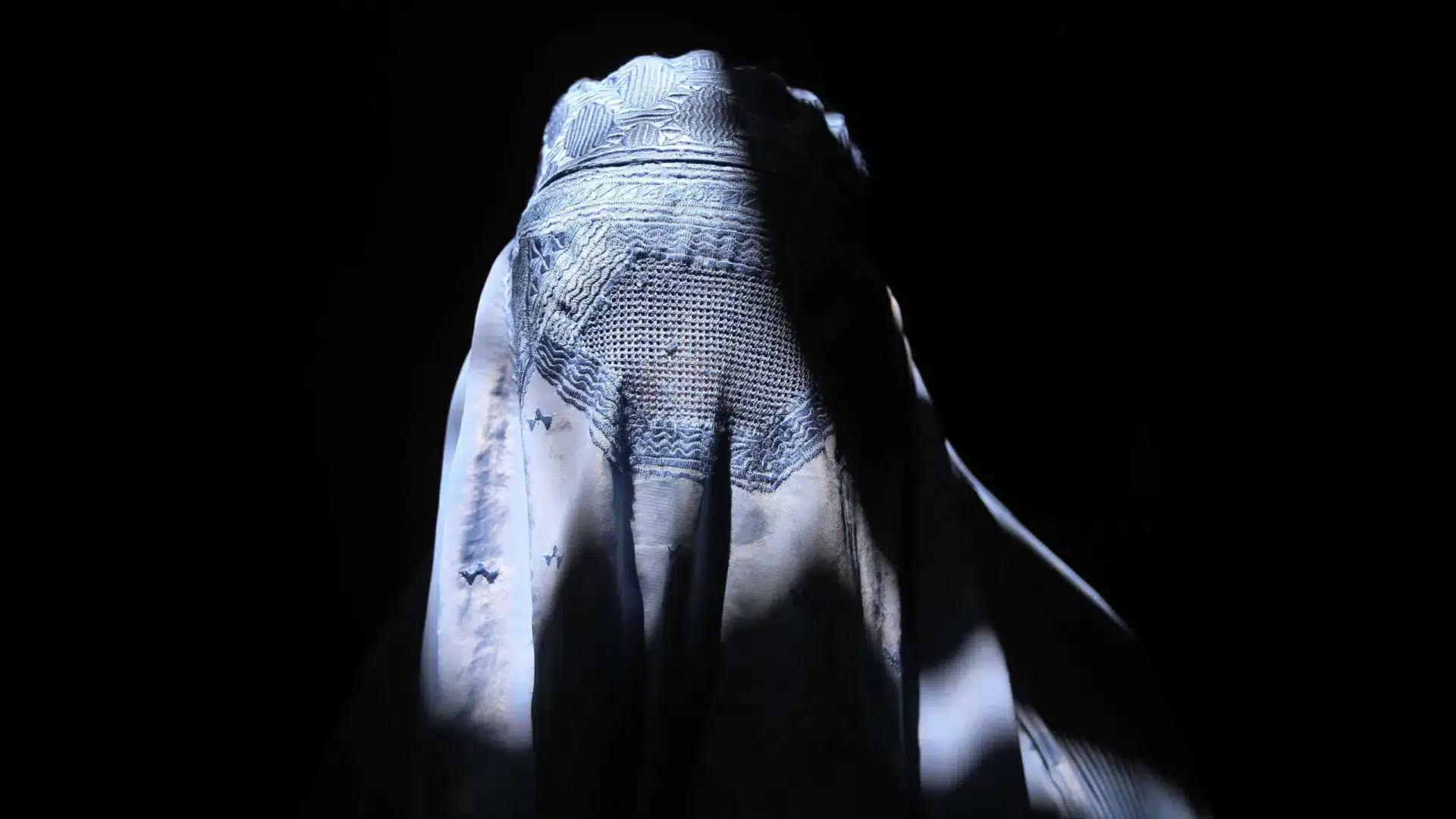 L'Association des femmes juristes considère que la "loi sur la burqa" est inconstitutionnelle.
