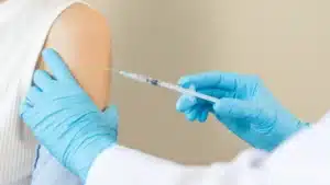 L'Association des pharmacies reconnaît une augmentation de l'hésitation vaccinale ces dernières années.