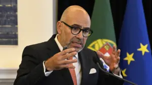 "L'assurance demeure : TAP partiellement privatisée préservera la marque et les emplois"