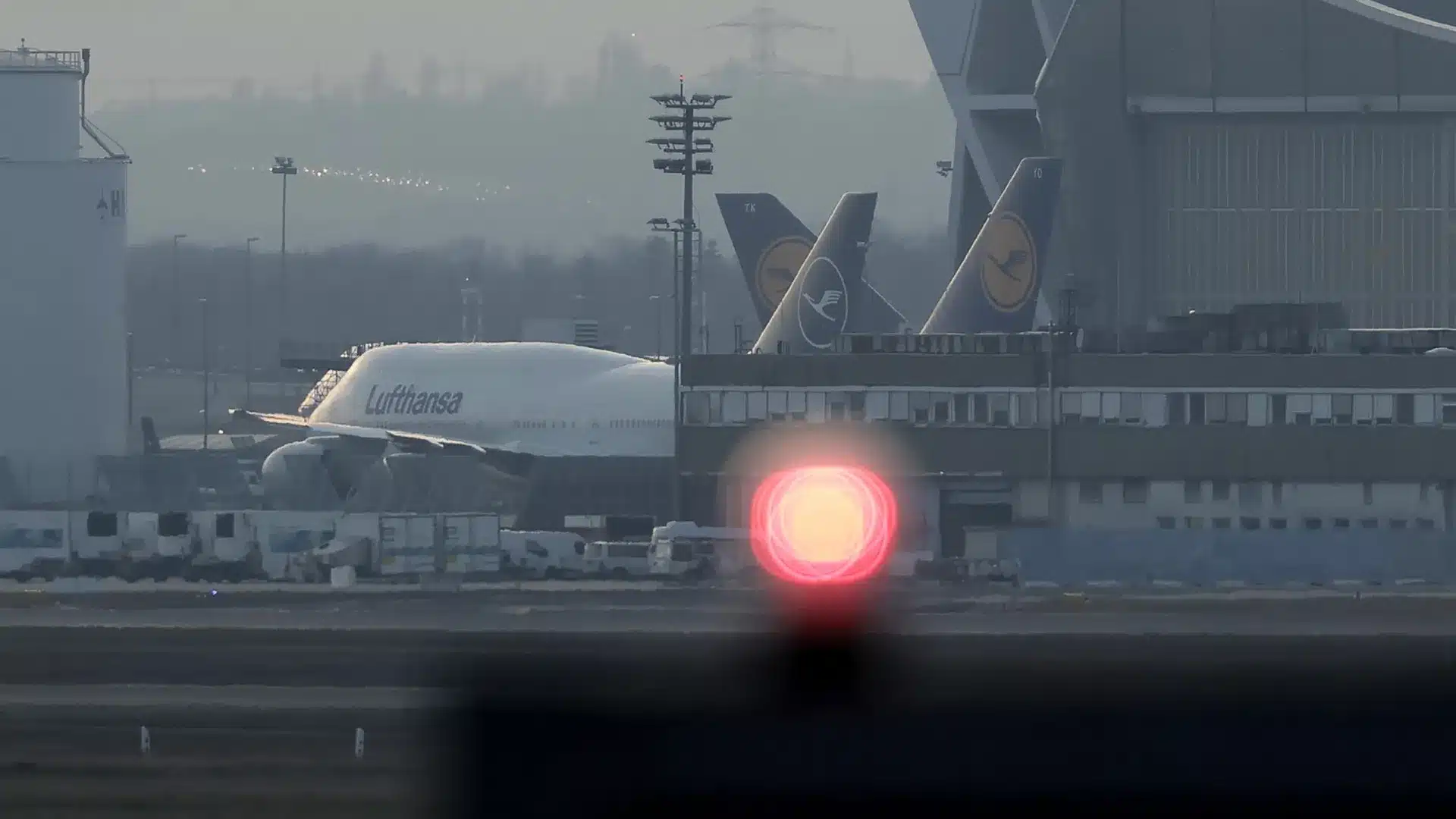Le bénéfice de Lufthansa augmente de 32 % pour atteindre 1 093 millions d'euros jusqu'en septembre.