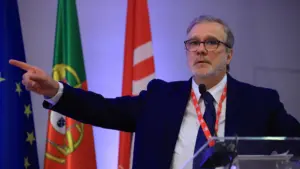 Le gouvernement change le discours de valorisation salariale pour "discours d'entreprises".