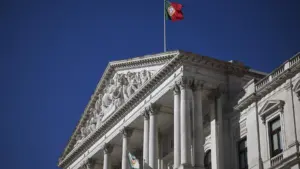 Le gouvernement espère que le nouveau régime des taxes sera approuvé à l'Assemblée de la République en 2026.