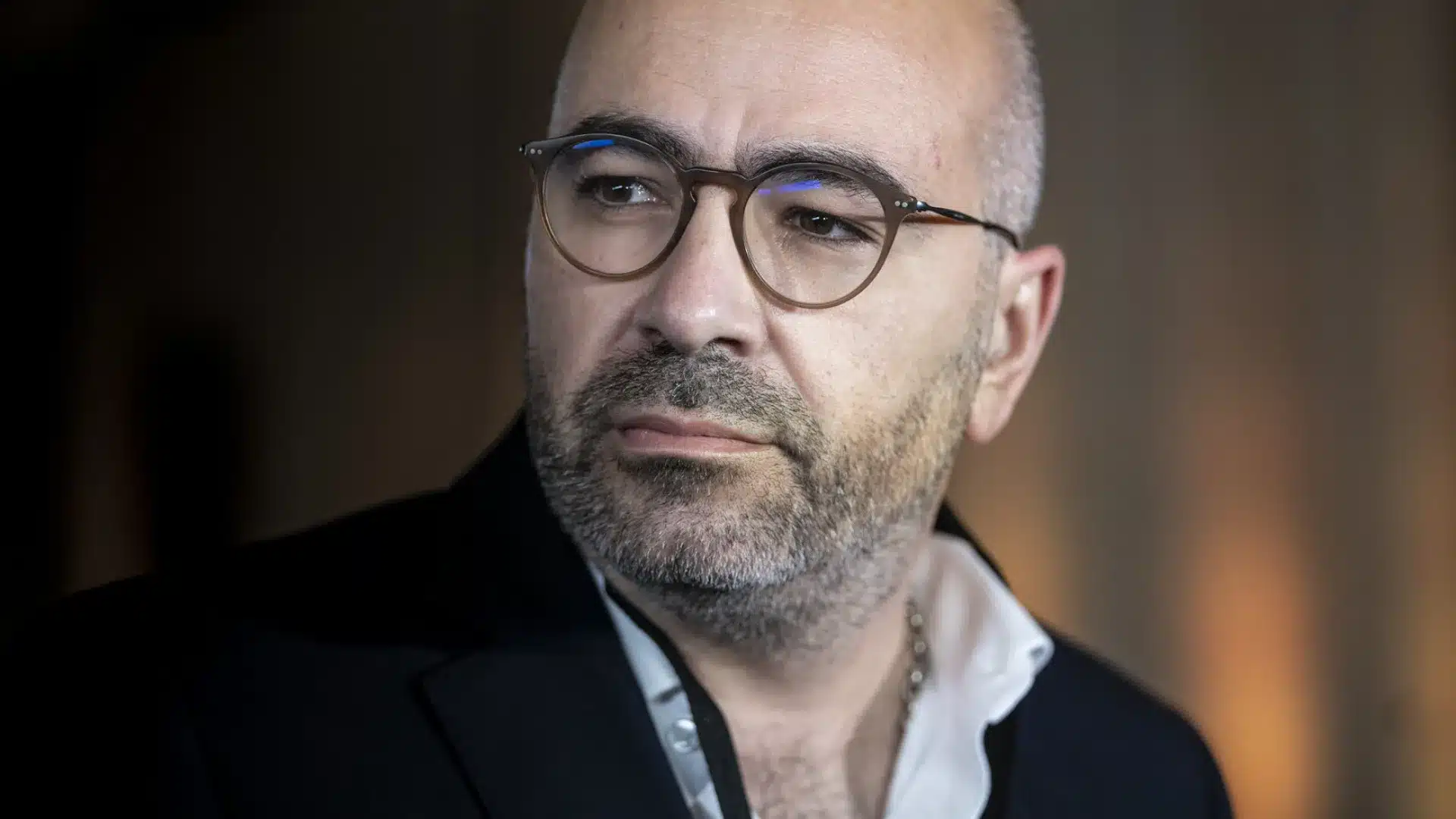 Le gouvernement explique le plafond de 2 300 € : C'est une moyenne de loyers surévalués.