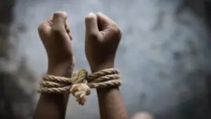 Le gouvernement renforce son engagement dans la prévention et la lutte contre la traite des êtres humains.