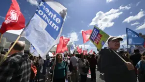 Le gouvernement se réunit à nouveau aujourd'hui avec les syndicats de la fonction publique.