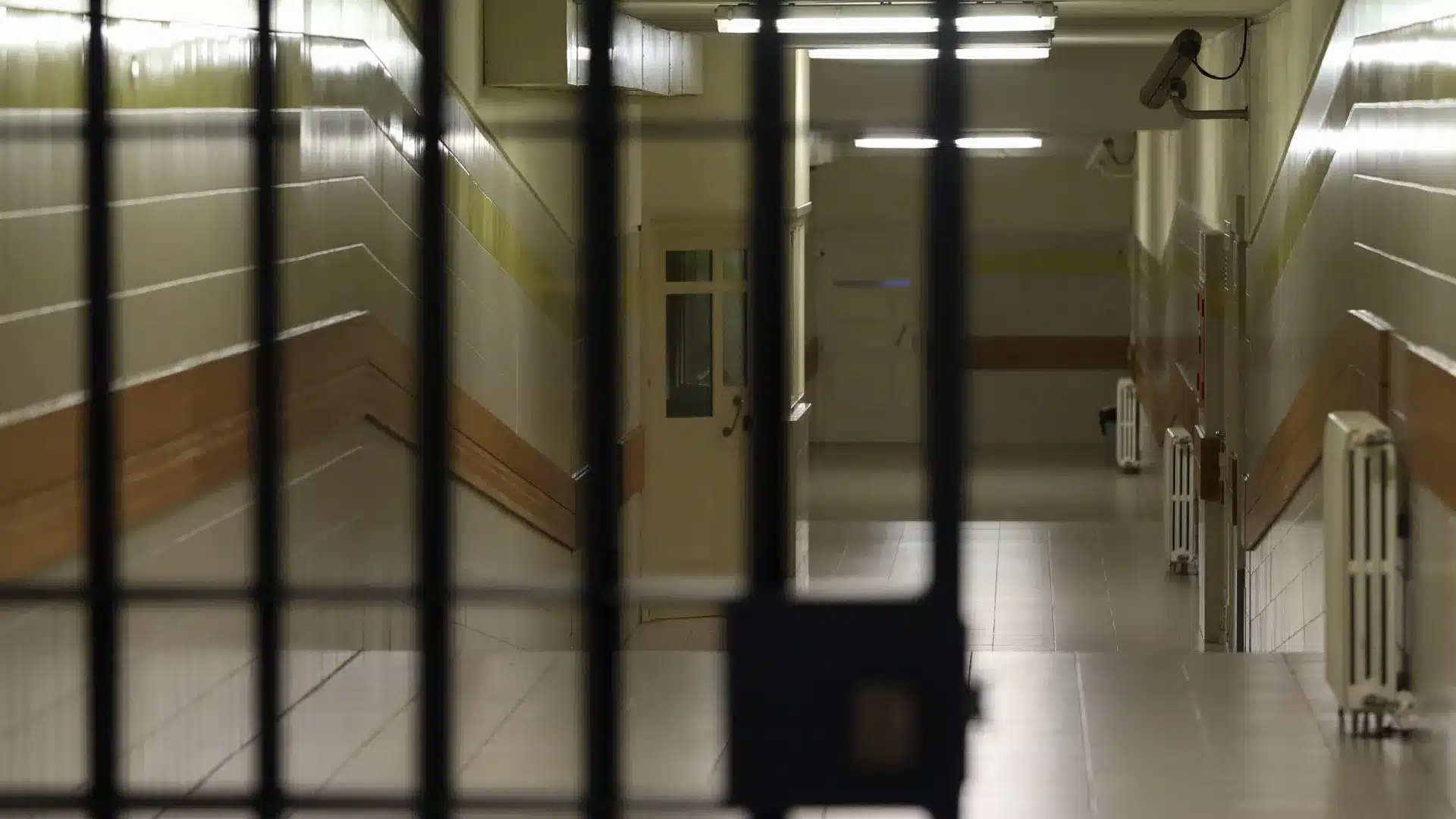 Le gouvernement veut augmenter de 5 % les places dans les prisons.