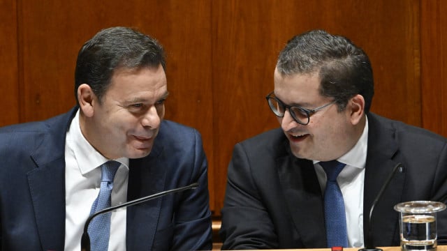 Le Monténégro dit qu'«il n'y avait aucune raison de reporter» la présentation du budget.