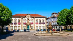 Le président élu de Braga n’a pas encore entamé de contacts pour garantir la gouvernabilité.