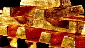 Le prix de l'or renouvelle des sommets et dépasse 3 970 dollars par once.