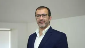 Le PS accepte des portefeuilles à Cascais mais se retirera si Chega assume également des compétences.